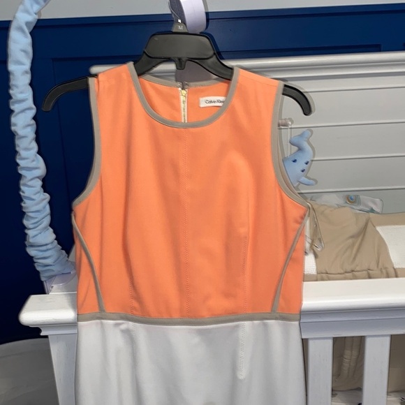 Calvin Kline dress - Picture 2 of 4